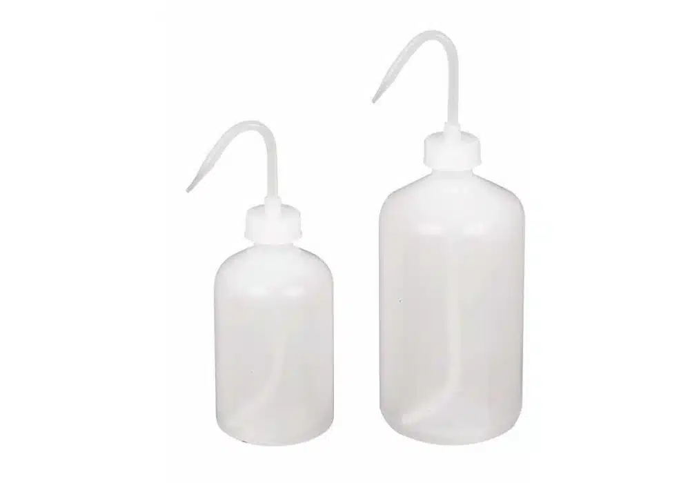 Pissettes en plastique